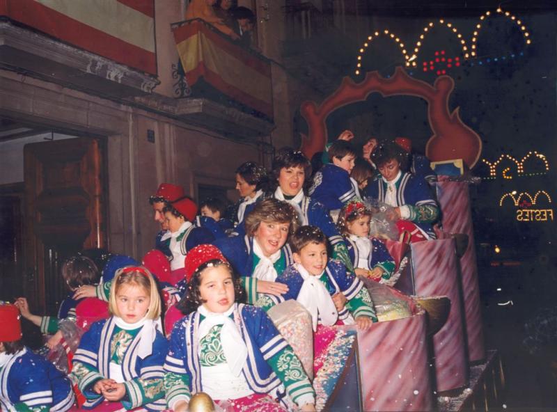1997-02-019-O-Carrossa Infantil