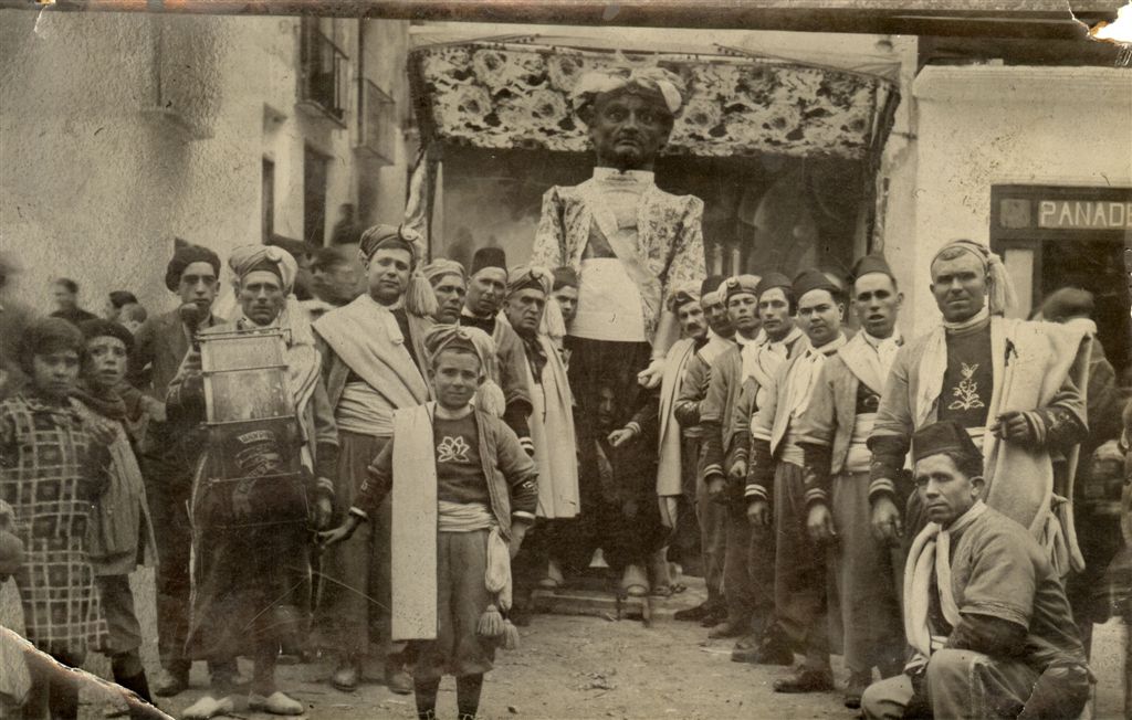 1928-001-R-Grup de Moros i la Mahoma
