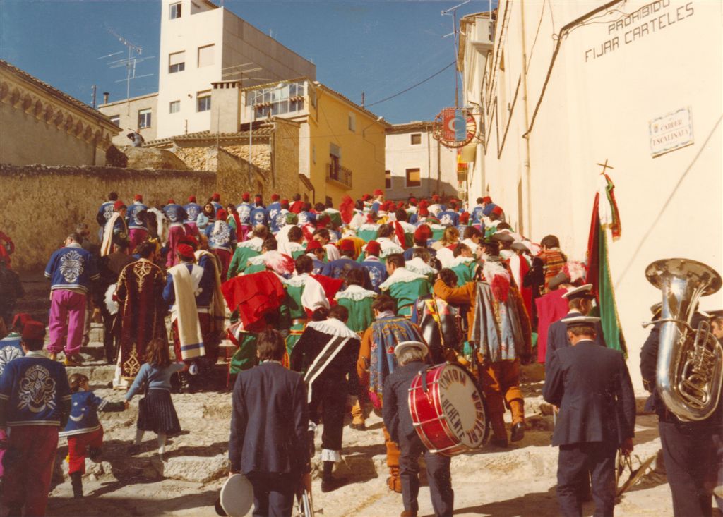 1980-04-005-O-Espanyoletos al maset dels moros