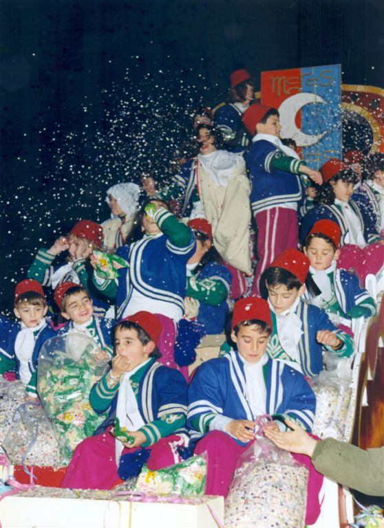 1991-02-007-O-Carrossa Infantil