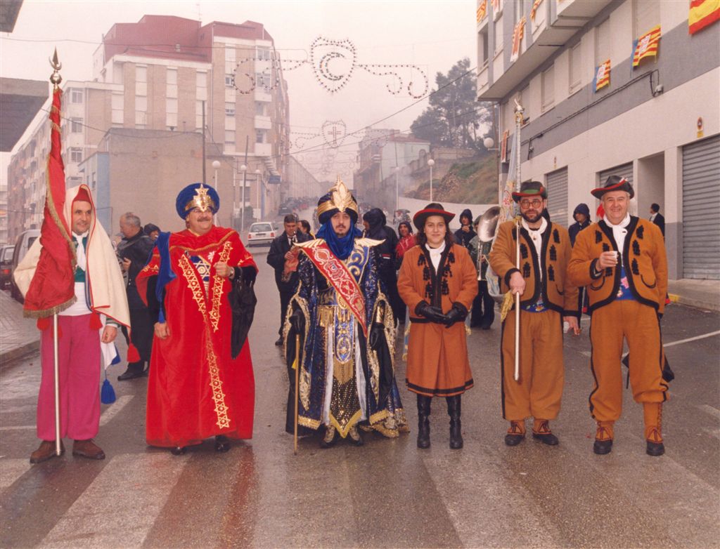 1998-04-002-O-Dia de Moros i Cristians