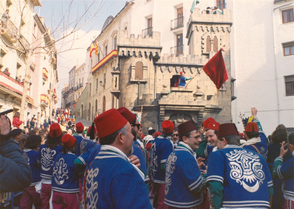 1989-04-004-O-Dia Moros i Cristians